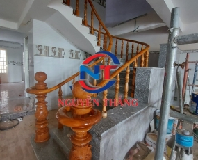 Cầu thang gỗ bình dương Cầu thang gỗ bình dương